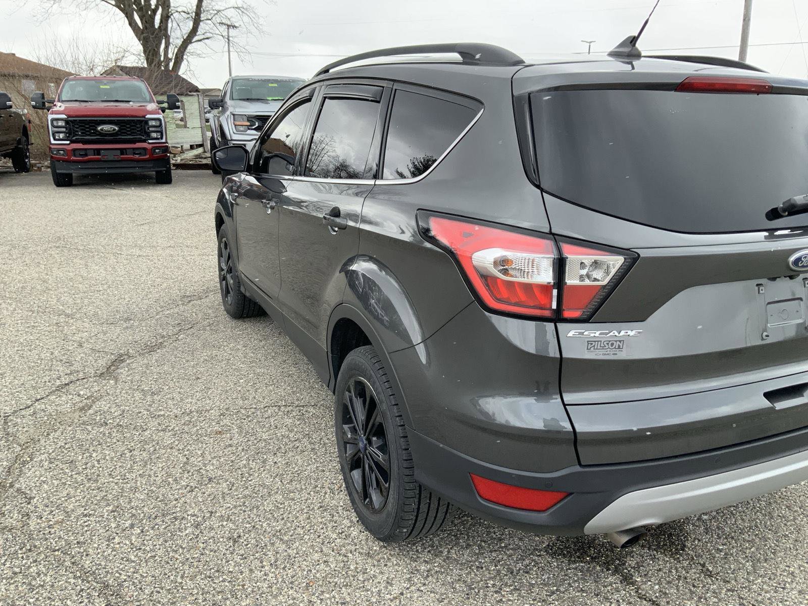 Used 2018 Ford Escape SEL image 17