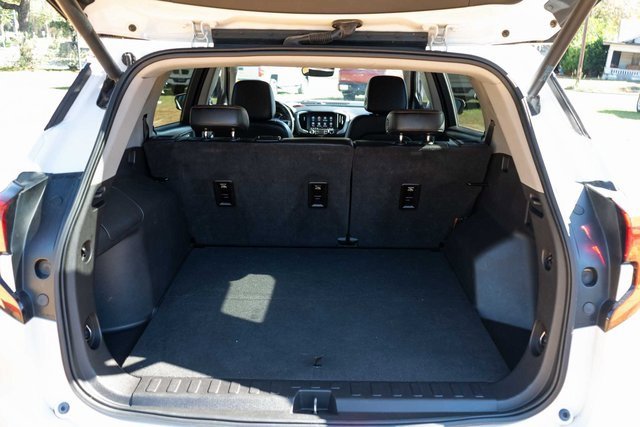 Used 2019 GMC Terrain SLT w/ Preferred Package image 7