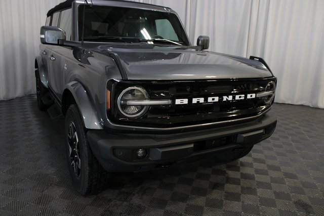Used 2023 Ford Bronco Outer Banks image 28