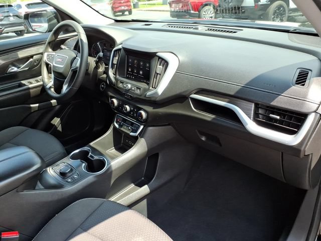 Certified 2022 GMC Terrain SLE w/ Driver Convenience Package AWD/4WD image 24