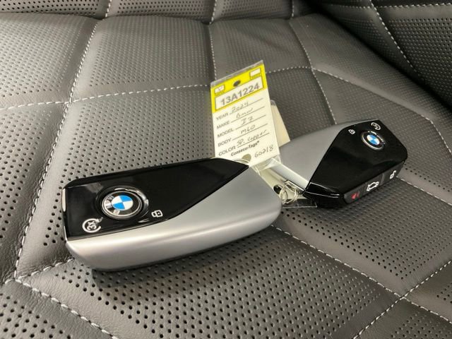 Used 2024 BMW i7 xDrive60 image 52