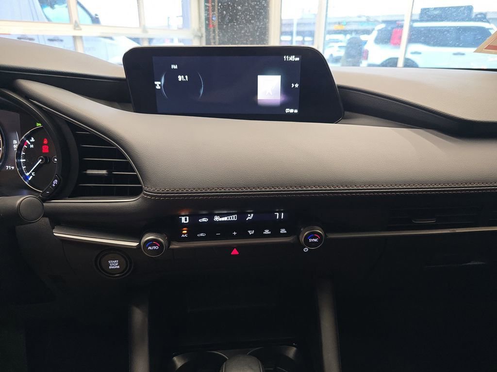 Used 2025 MAZDA MAZDA3 s image 22