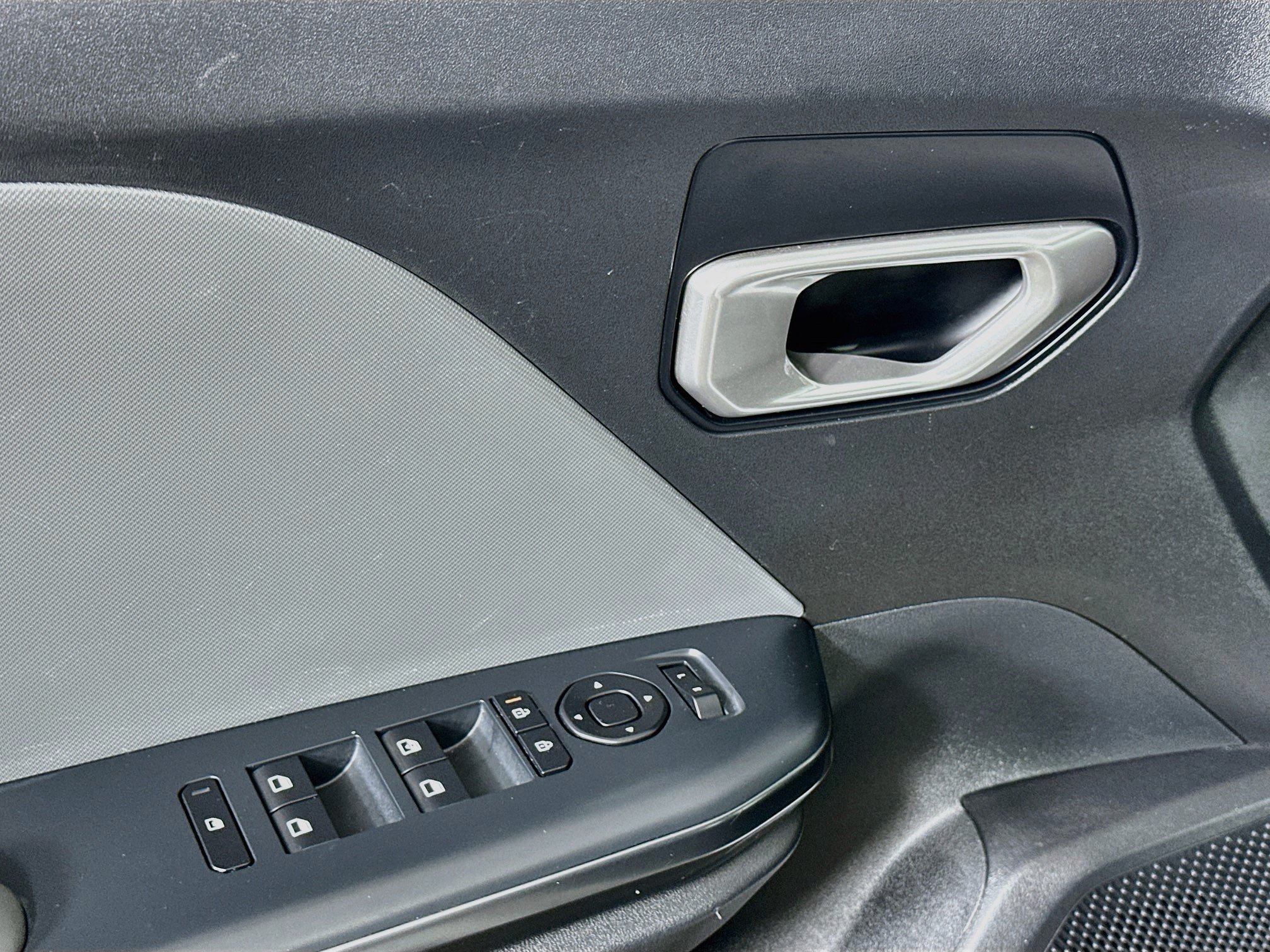 Used 2025 Kia K4 FWD image 15