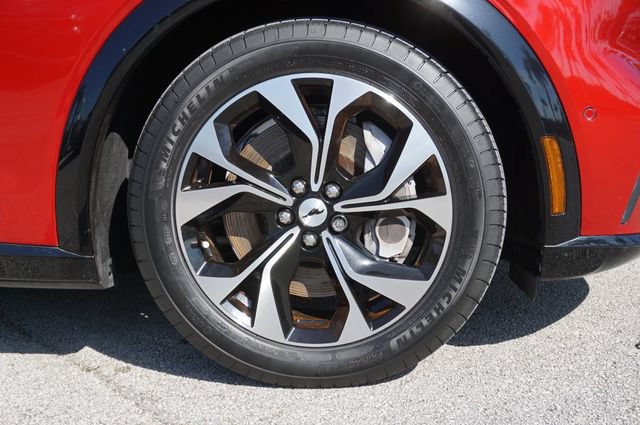Certified 2022 Ford Mustang Mach-E Premium RWD image 23