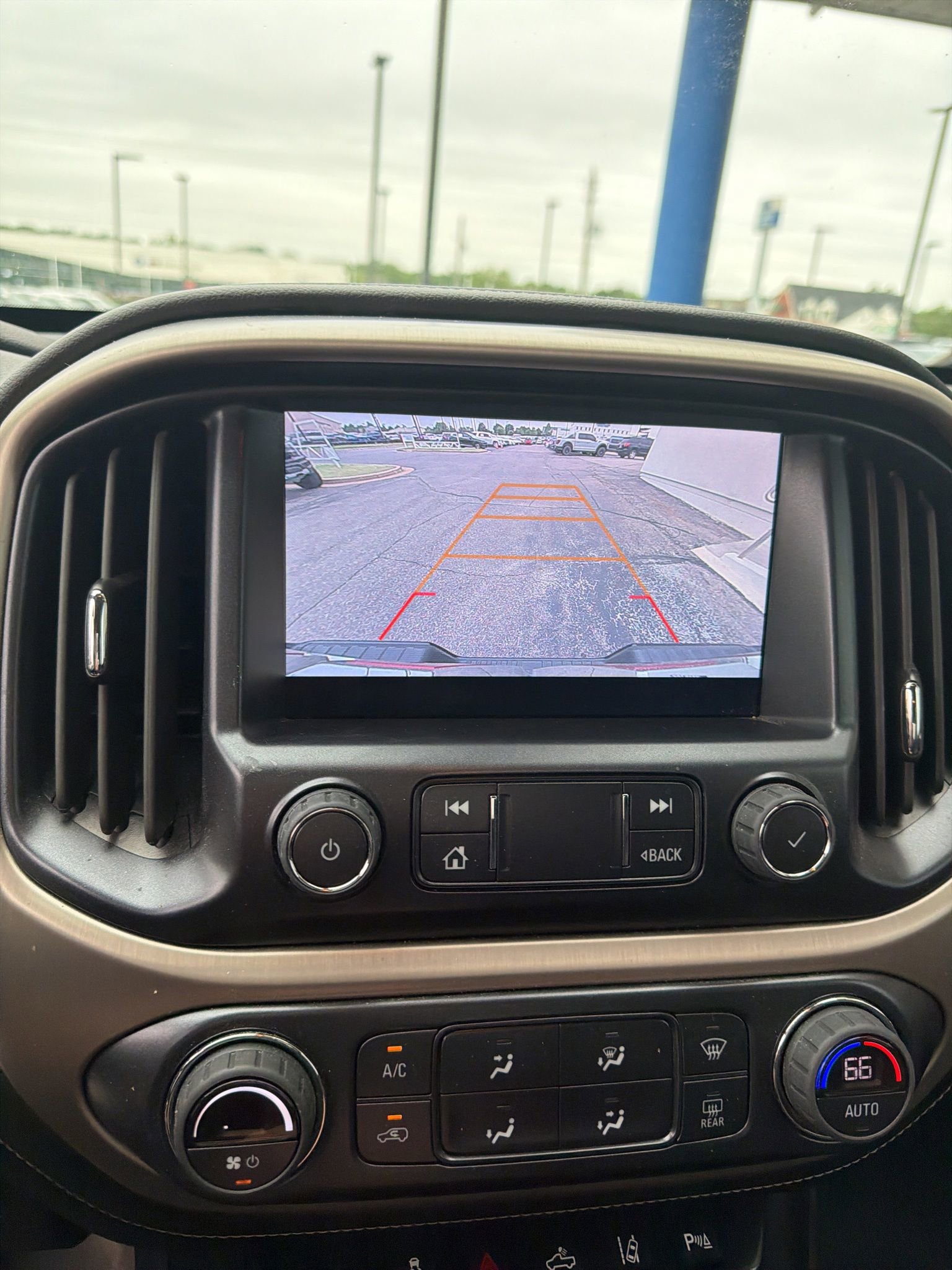 Used 2022 GMC Canyon Denali AWD/4WD image 10