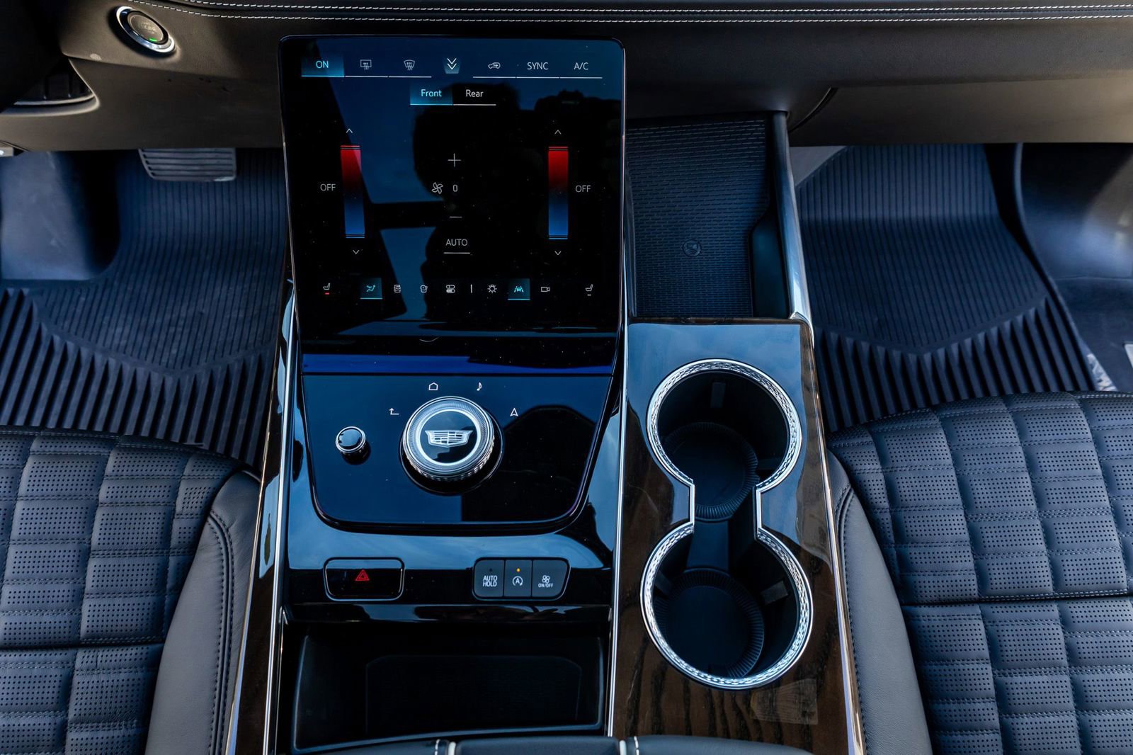 Used 2026 Cadillac Escalade Platinum Sport w/ LPO, Floor Liner Package AWD/4WD image 25