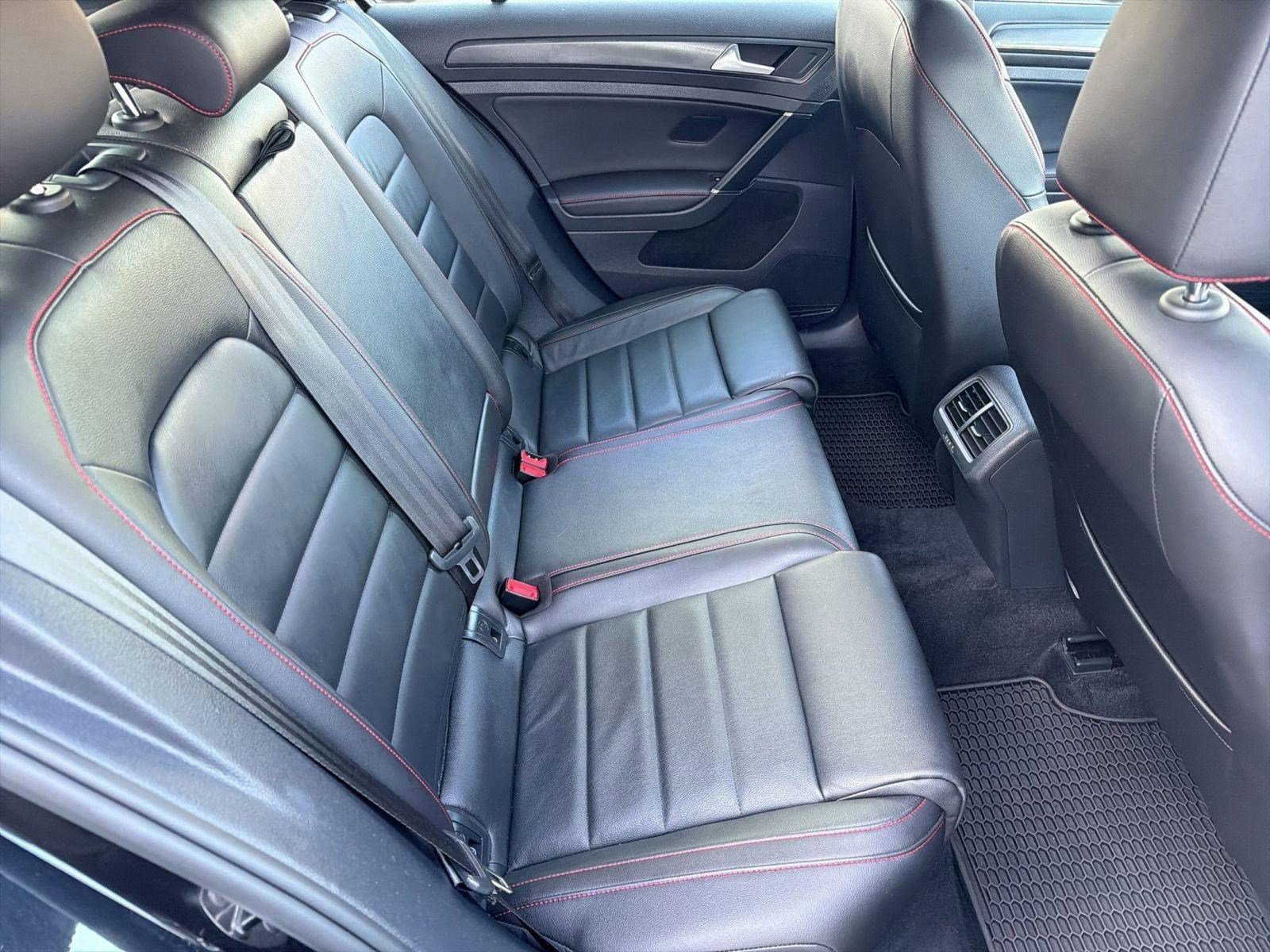 Used 2018 Volkswagen GTI SE w/ SE Leather Package FWD image 25