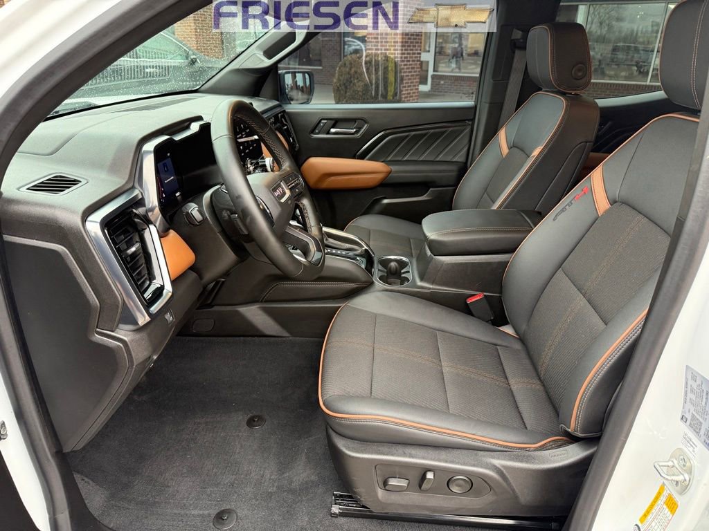 Used 2024 GMC Canyon AT4 w/ Canyon Safety Plus Package image 9