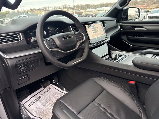New 2026 Jeep Grand Wagoneer Limited image 2