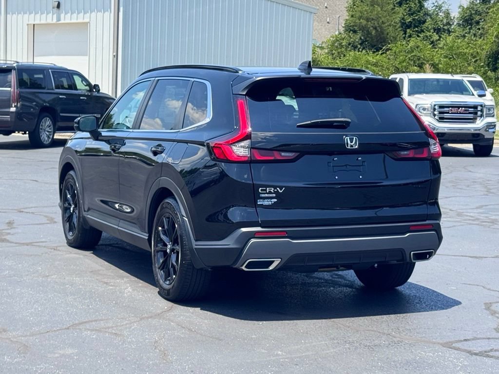 Used 2025 Honda CR-V Sport image 16