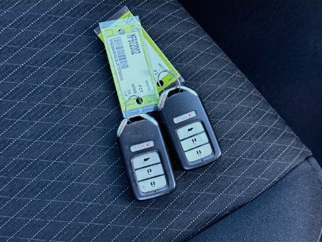 Used 2020 Honda Fit EX image 39