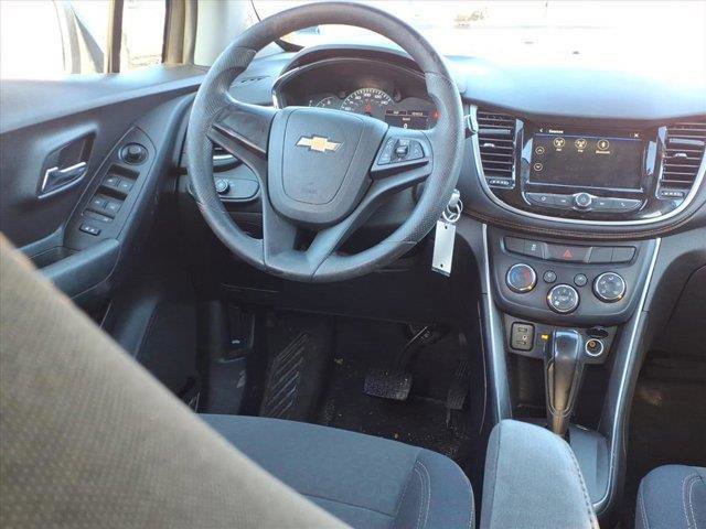 Used 2018 Chevrolet Trax LS FWD image 13