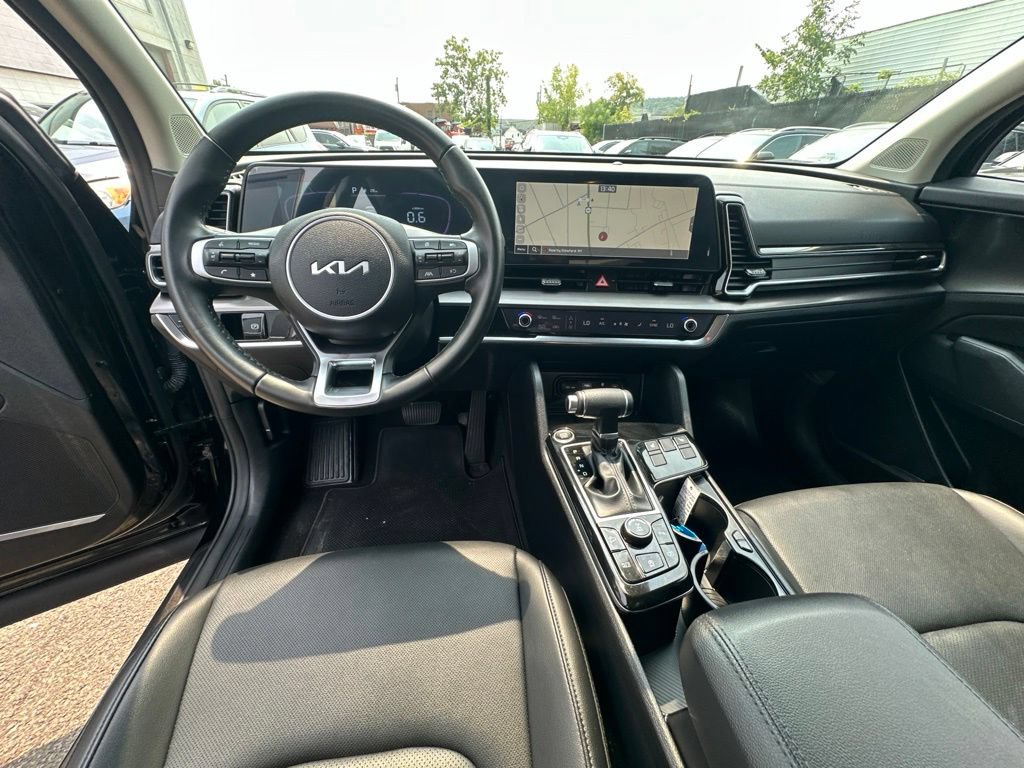 Used 2024 Kia Sportage EX AWD/4WD image 30