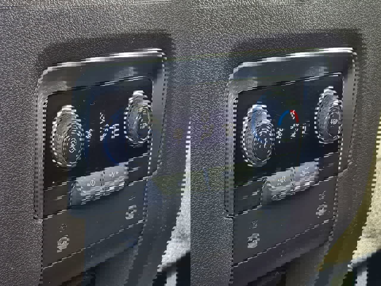 Used 2021 Chevrolet Tahoe LT image 35