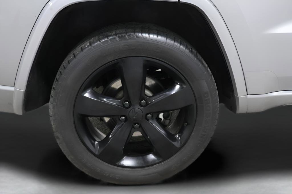 Used 2015 Jeep Grand Cherokee Altitude image 10