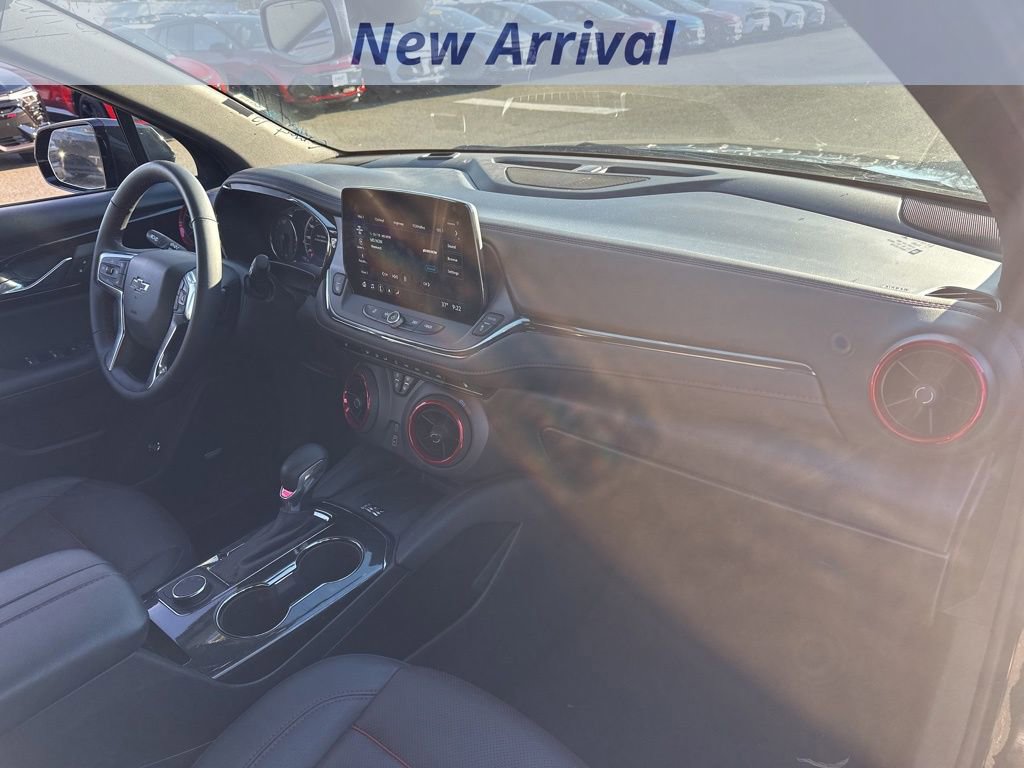 Used 2025 Chevrolet Blazer RS image 7