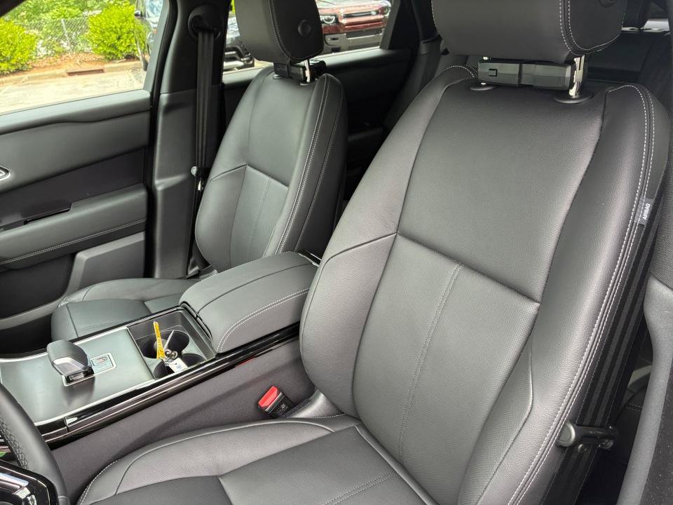 New 2026 Land Rover Range Rover Velar Belgravia AWD/4WD image 30