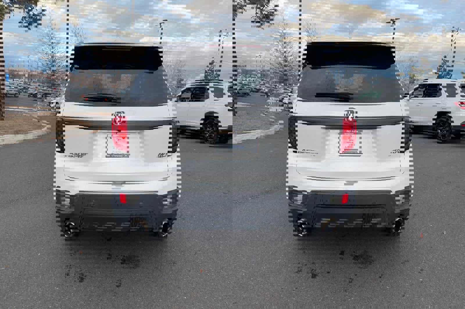 Used 2023 Honda Passport EX-L image 7