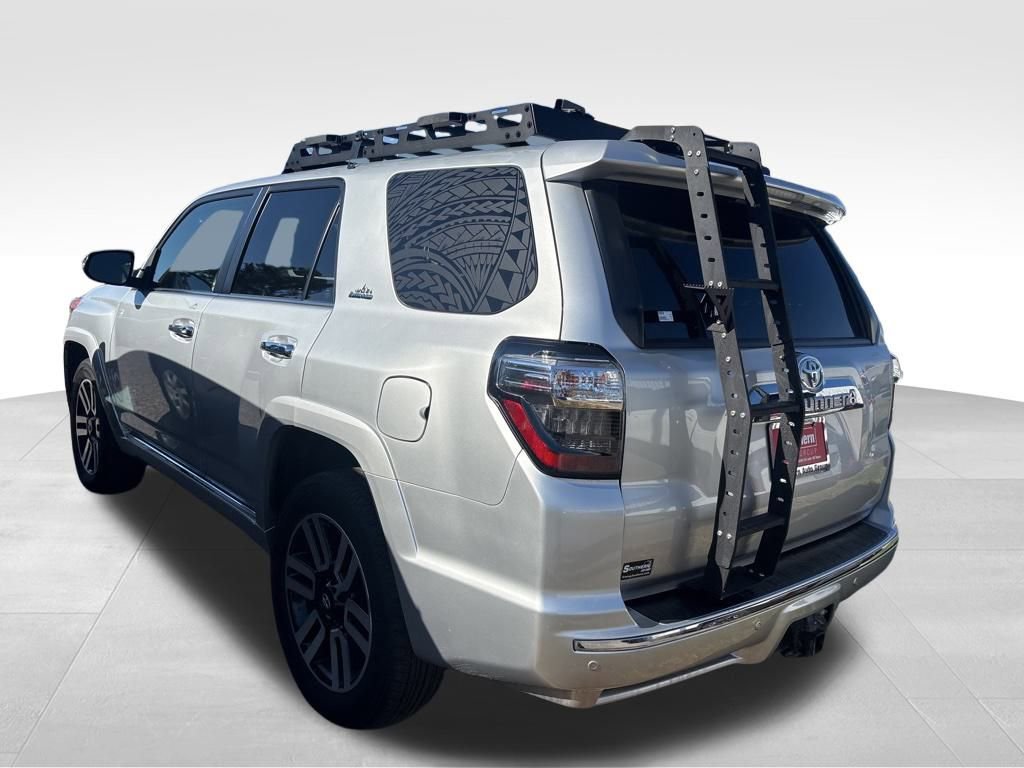 Used 2022 Toyota 4Runner Limited image 14