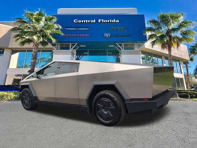 Used 2024 Tesla Cybertruck AWD Crew Cab image 7
