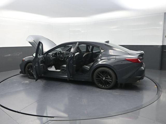 Used 2026 Toyota Camry SE FWD image 43