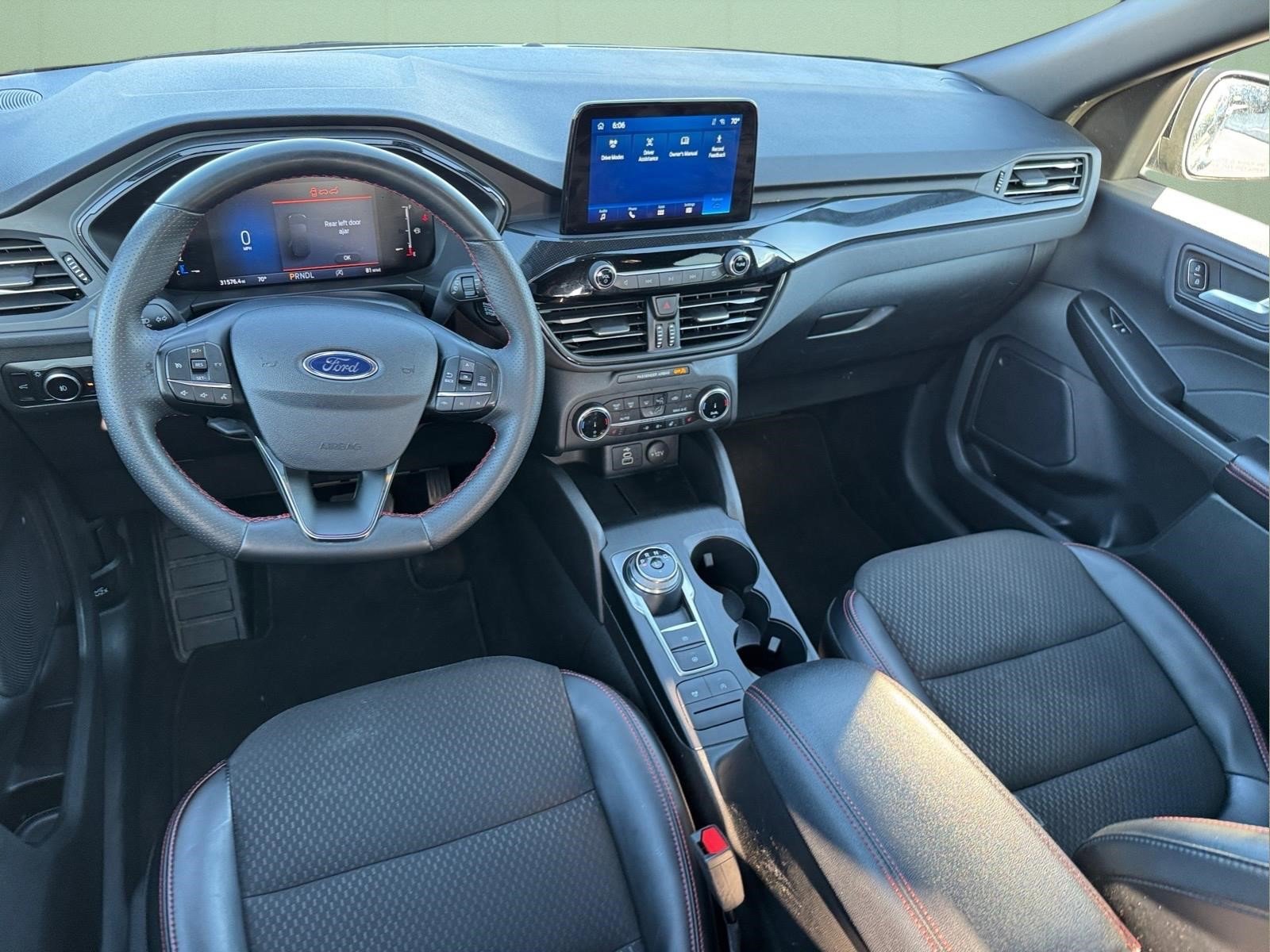 Used 2025 Ford Escape ST-Line Select image 16