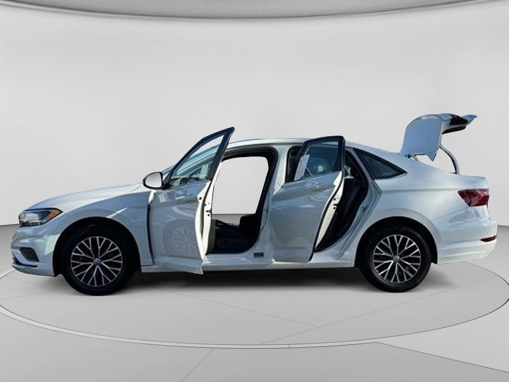 Used 2021 Volkswagen Jetta SE FWD image 31