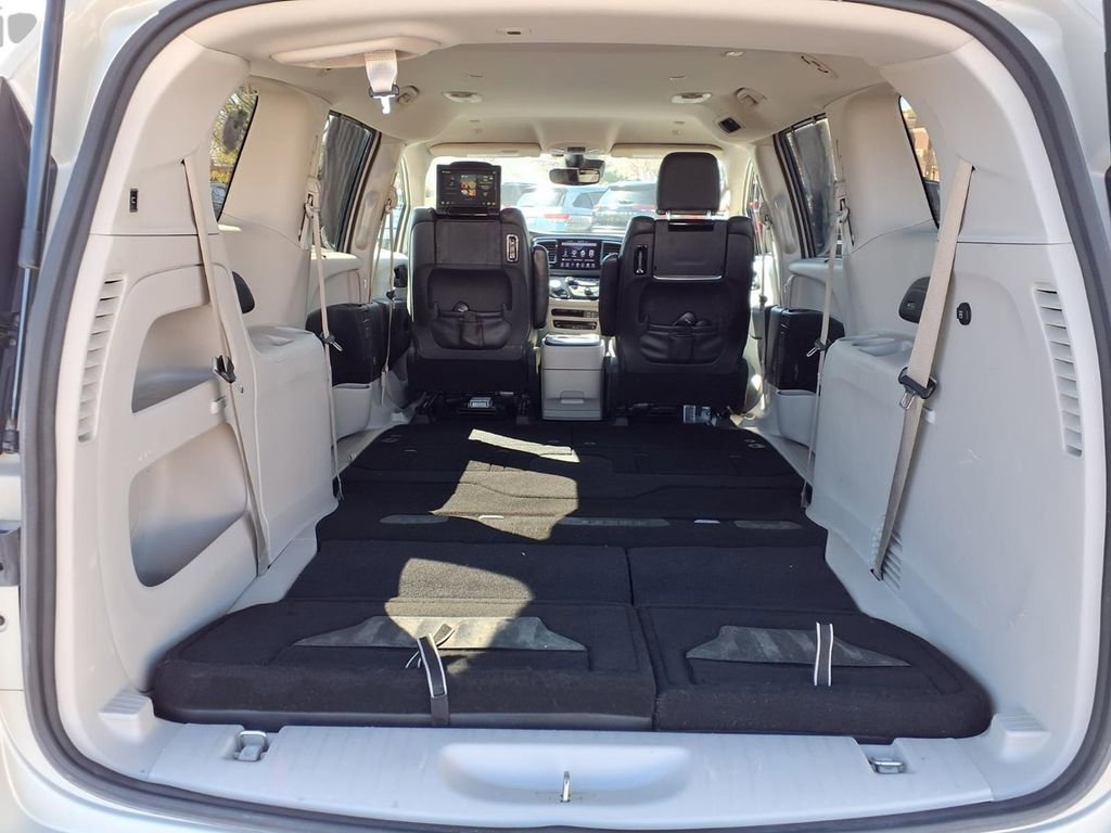Used 2020 Chrysler Pacifica Touring-L Plus image 29