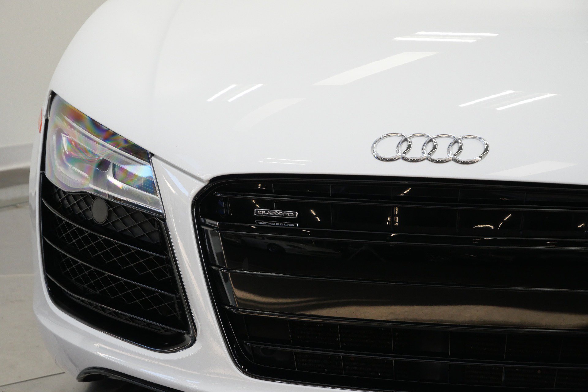Used 2014 Audi R8 V8 AWD/4WD image 38
