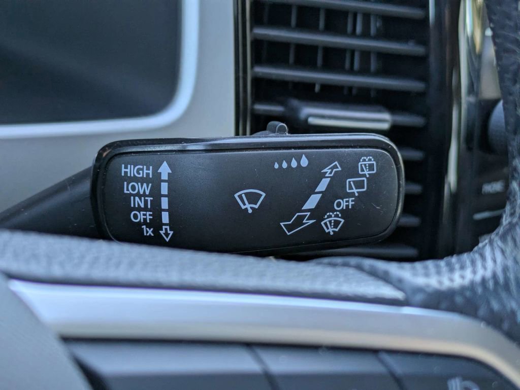 Used 2022 Volkswagen Atlas SEL Premium AWD/4WD image 43