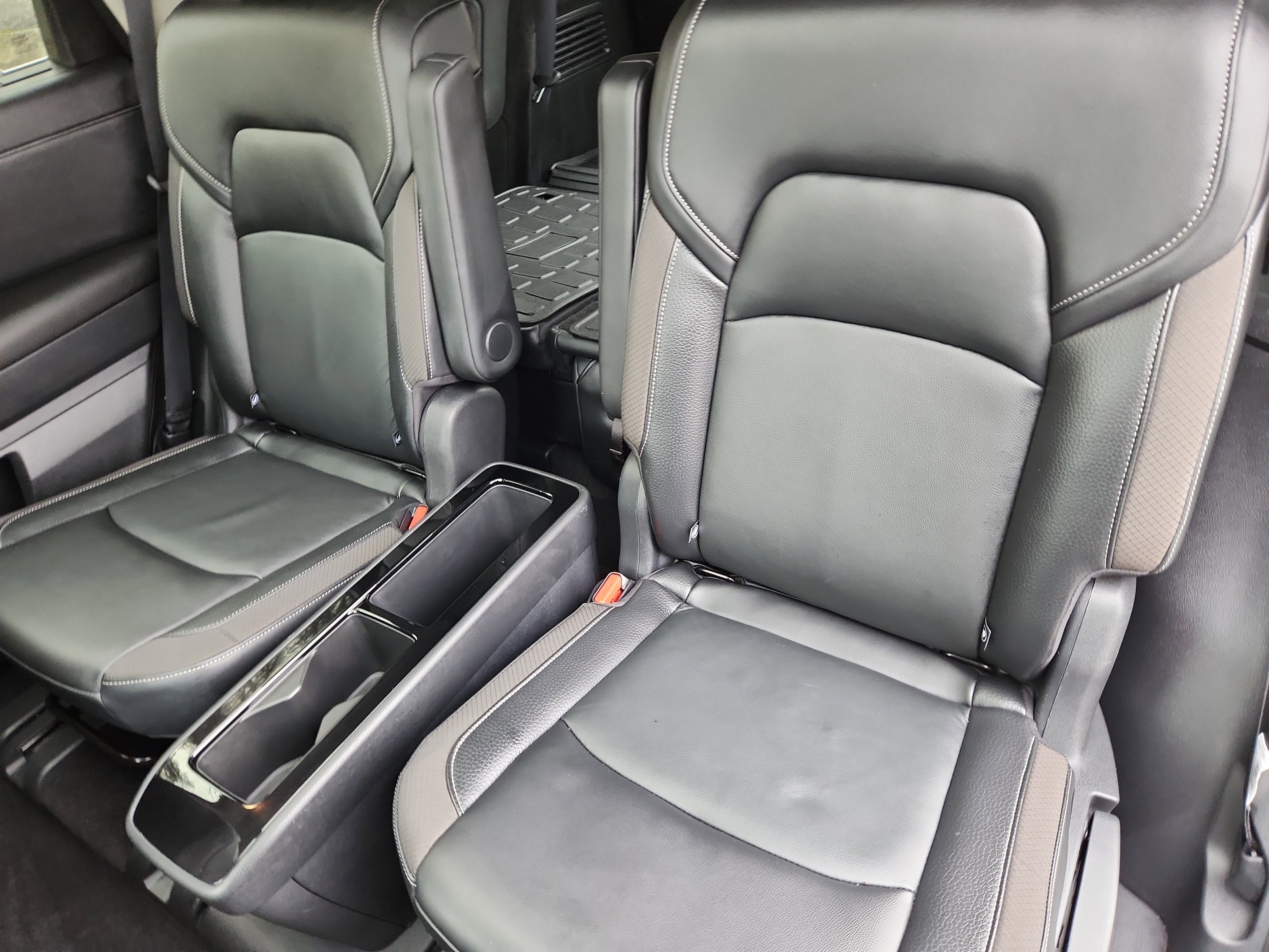 Used 2022 Nissan Pathfinder SL w/ SL Premium Package image 26