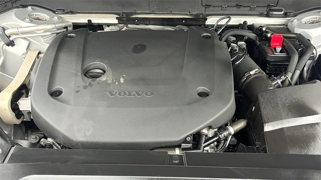 Certified 2023 Volvo XC90 B6 Core w/ Climate Package image 34