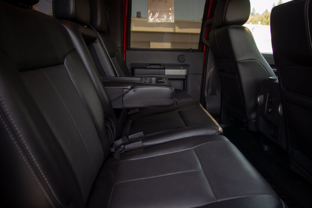 Used 2016 Ford F250 Lariat w/ Lariat Ultimate Package AWD/4WD image 16