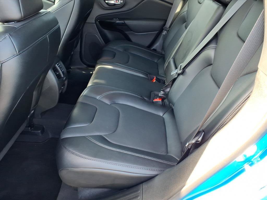 Used 2023 Jeep Cherokee Altitude Lux AWD/4WD image 13