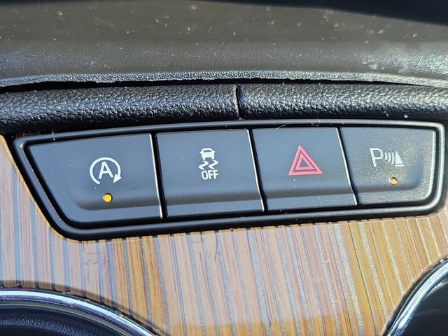 Used 2020 GMC Acadia SLE w/ Trailering Package FWD image 17