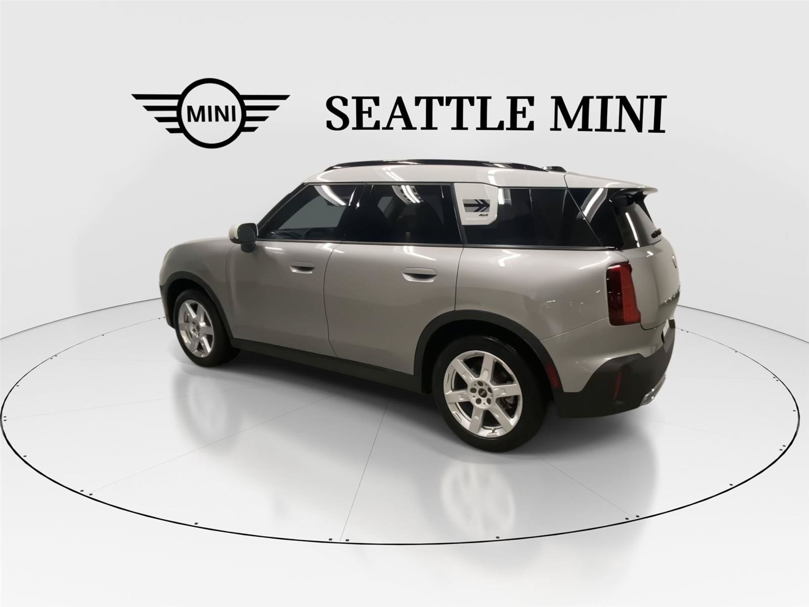 Used 2025 MINI Cooper Countryman SE AWD/4WD image 8