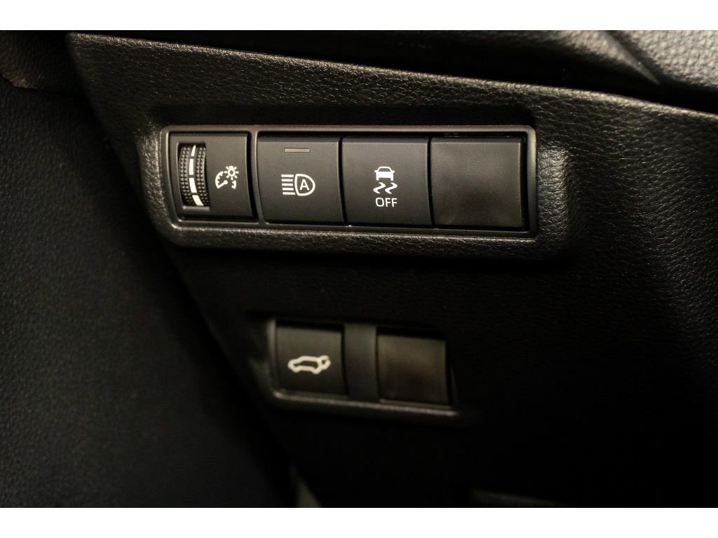 Used 2026 Toyota Corolla Cross XLE w/ Convenience Package image 29