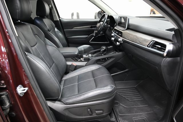 Used 2020 Kia Telluride EX image 11