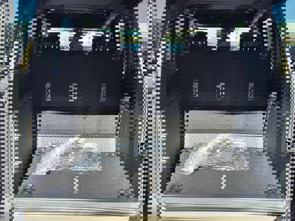 New 2025 Ford Bronco Outer Banks image 21