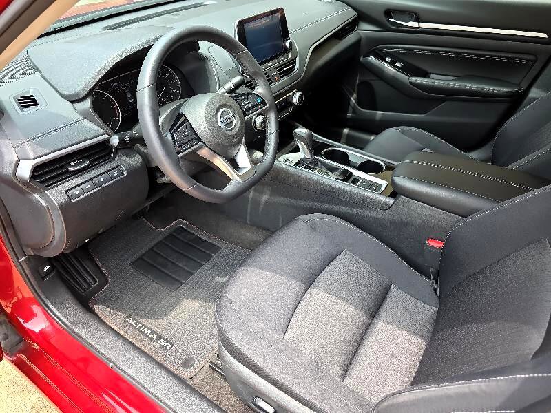 Used 2022 Nissan Altima 2.5 SV w/ SV Premium Package image 7