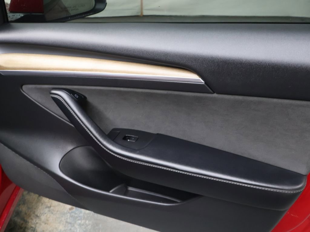 Used 2022 Tesla Model 3 image 11