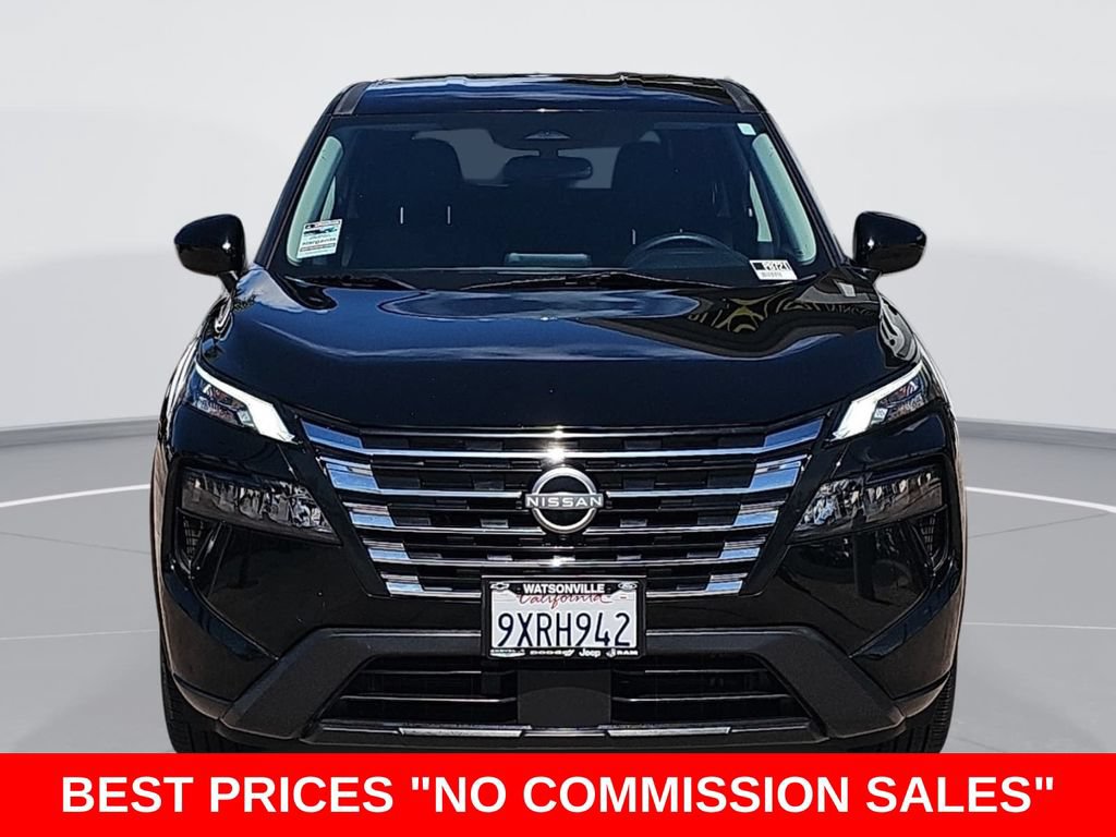 Used 2024 Nissan Rogue SV AWD/4WD image 8