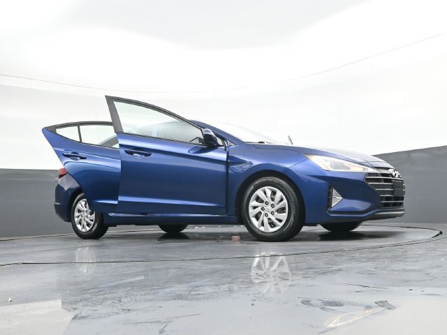 Used 2020 Hyundai Elantra SE FWD image 43