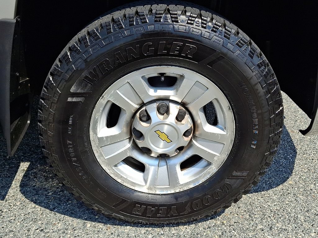 Used 2008 Chevrolet Silverado 2500 LT AWD/4WD image 8