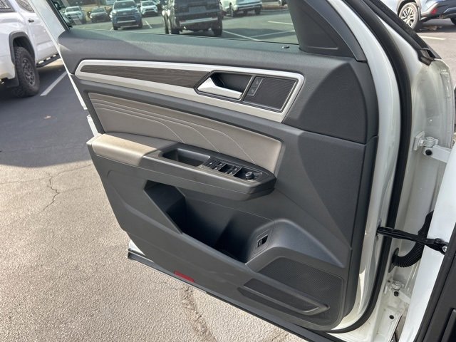Used 2022 Volkswagen Atlas SE image 27