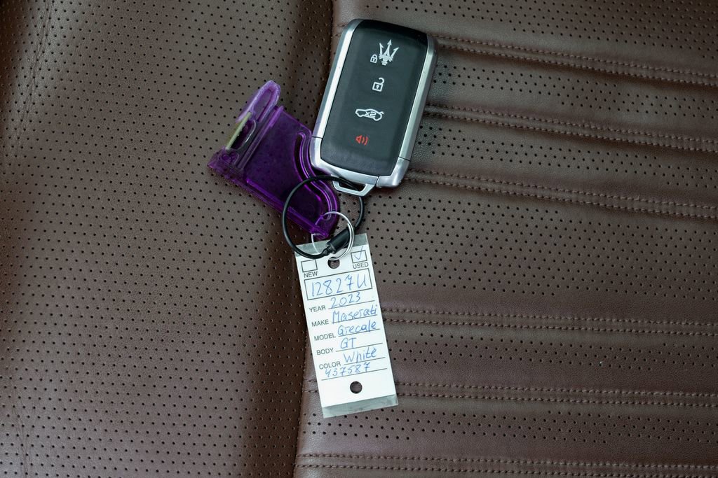 Certified 2023 Maserati Grecale GT image 63