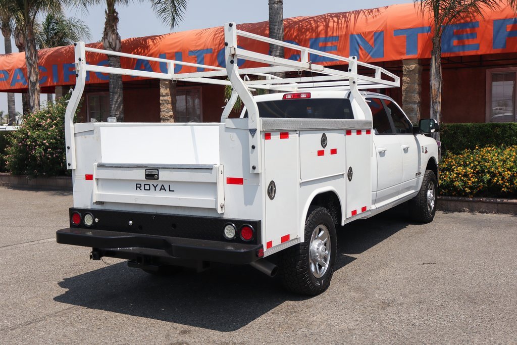 Used 2021 RAM 3500 Big Horn image 10