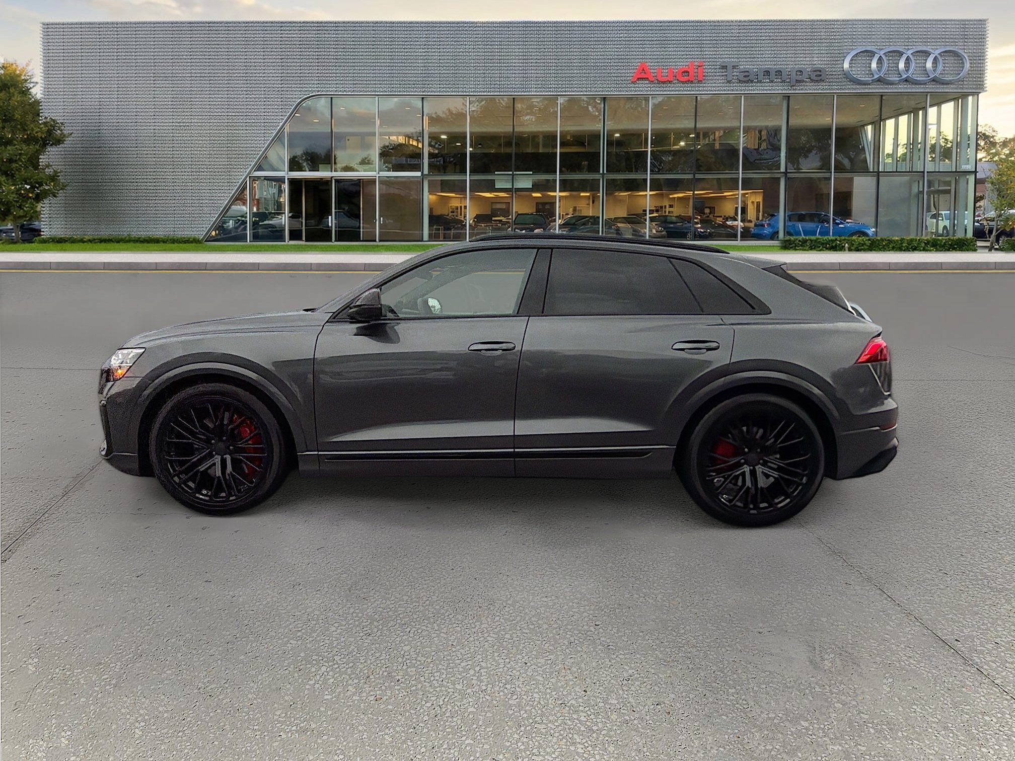 New 2026 Audi SQ8 Prestige AWD/4WD image 6