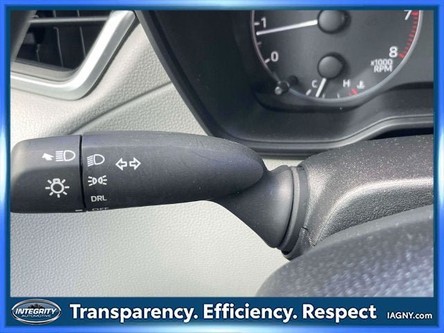 Used 2025 Toyota Corolla Cross L FWD image 21