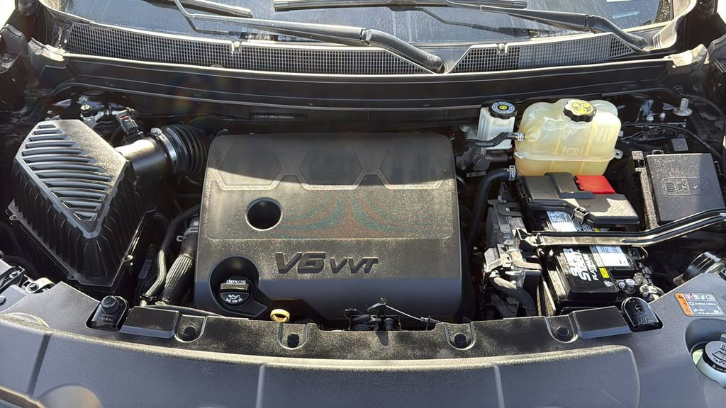 Used 2019 Chevrolet Traverse LS w/ LPO, Blackout Package image 34